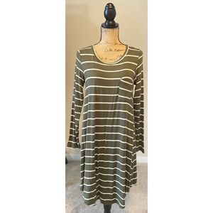 REBORN J- Green Striped Long Sleeve Dress Large